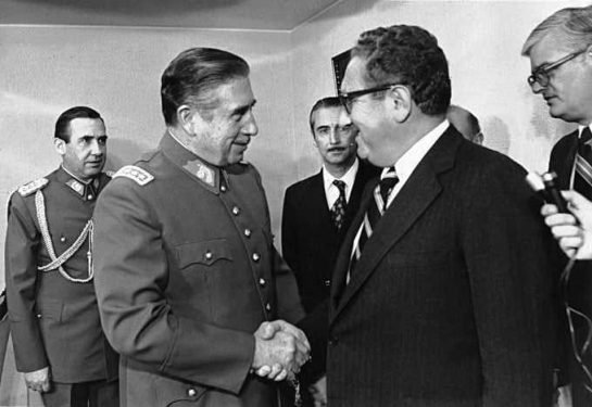 Pinochet ve Kissinger
